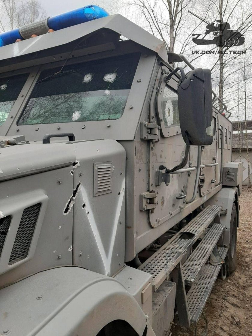 Броневик КАМАЗ-43501 патруль