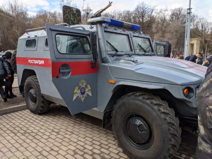 Бронеавтомобиль Росгвардии Тайфун