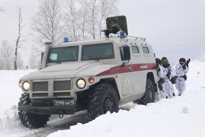 Бронеавтомобиль тигр Росгвардии