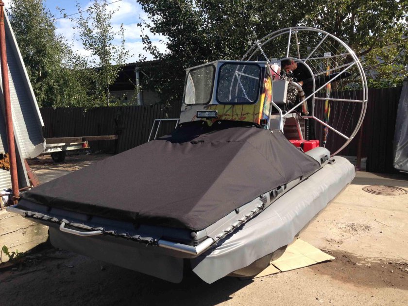 Аэролодка Бриз 420