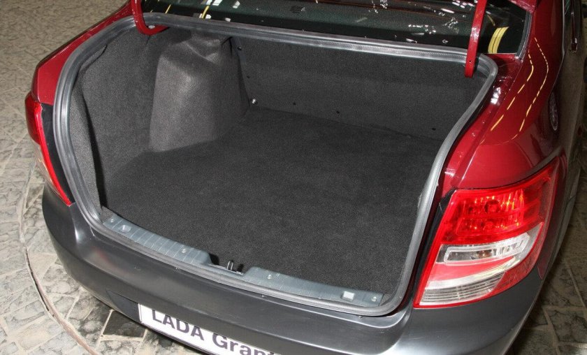 Багажник Лада Гранта седан