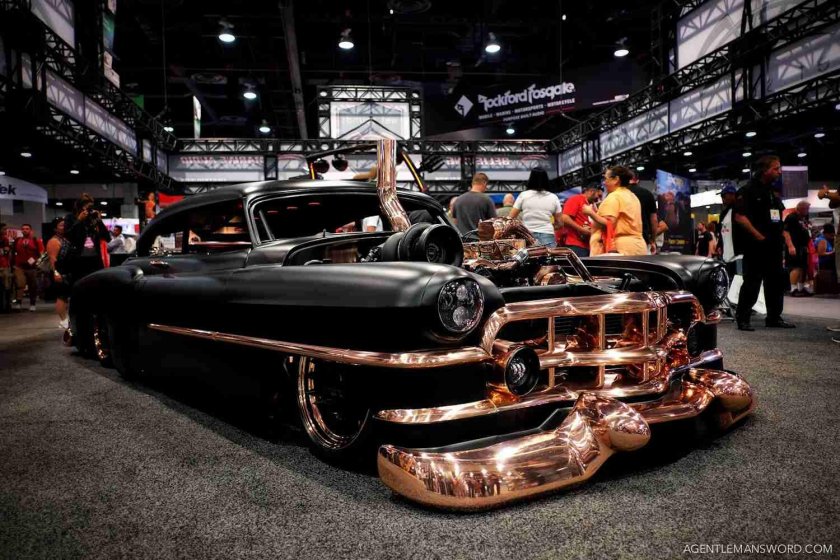 Автовыставка Сема в Америке