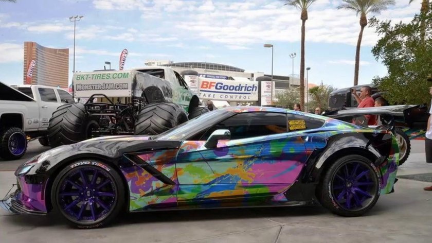 Машины необычных цветов