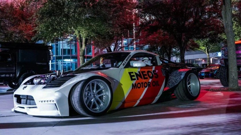 Fifth generation nissan z car