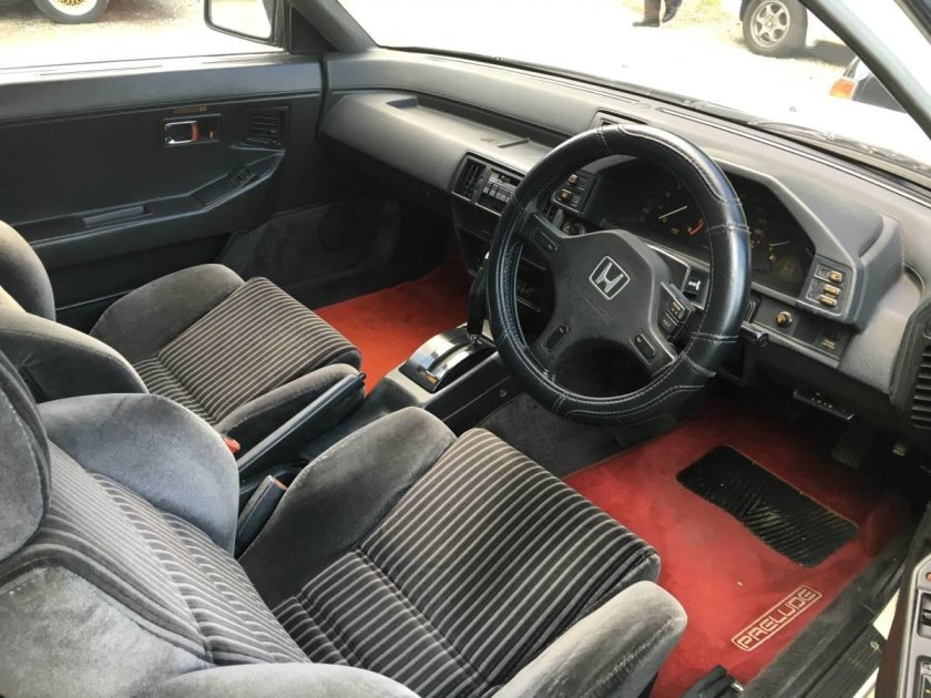 Honda Prelude 2