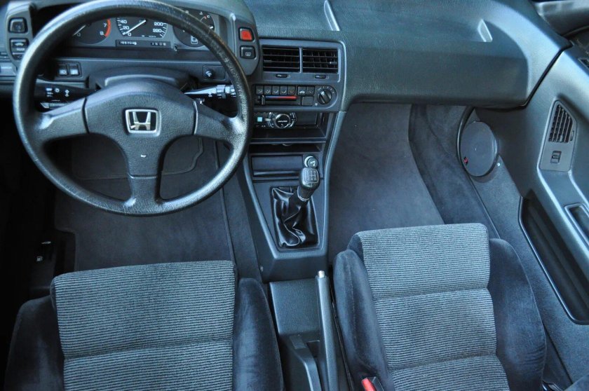 Honda Prelude 3 салон