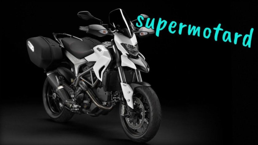 Ducati Hyperstrada 821