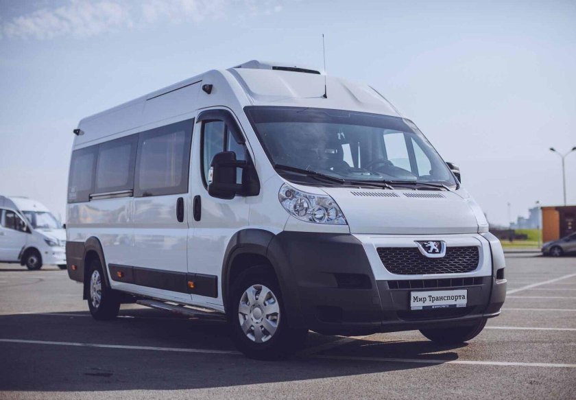 Пежо боксер минибус