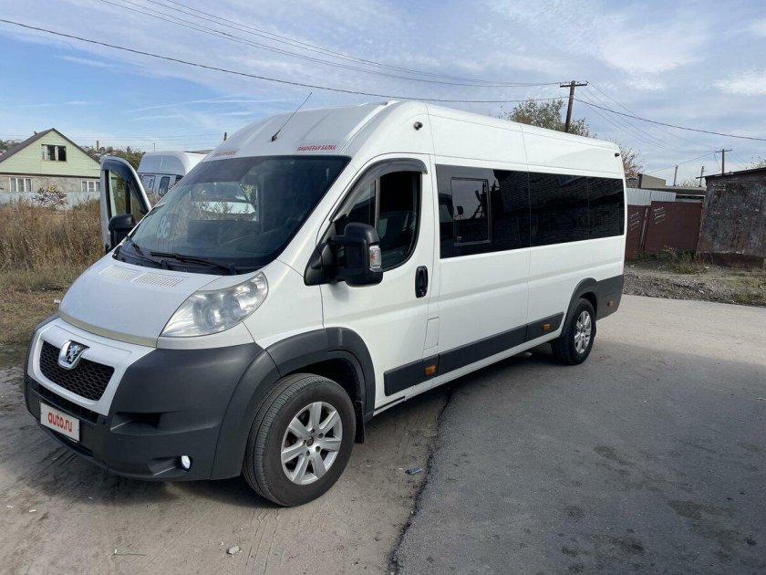 Пежо боксер 2011