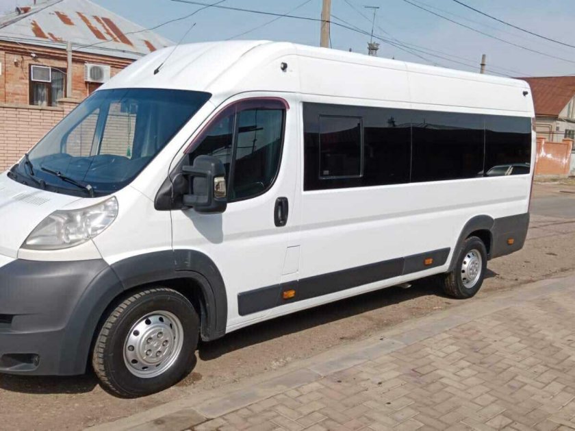 Пежо боксер микроавтобус