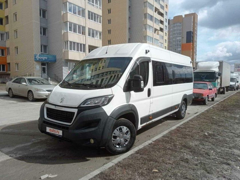Peugeot boxer микроавтобус 18 мест