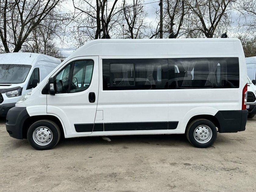 Пежо боксер пассажирский