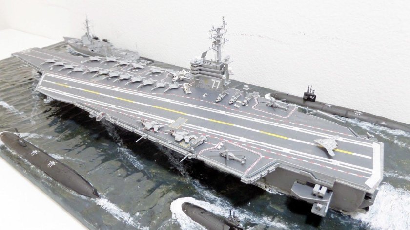 USS George h. w. Bush CVN-77