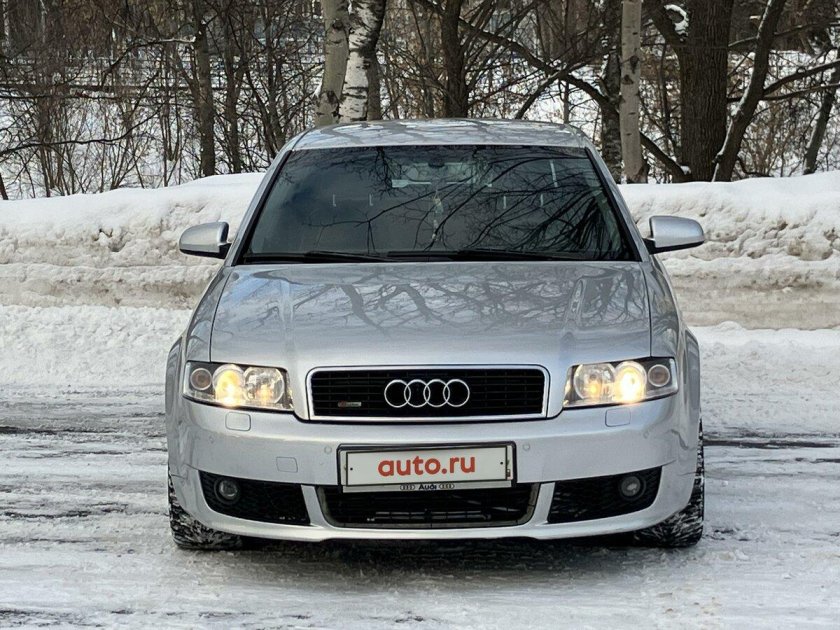 Ауди а 4 2003 года