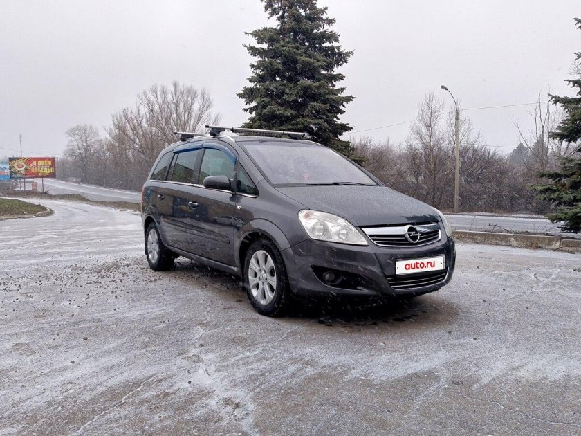 Opel zafira 2005