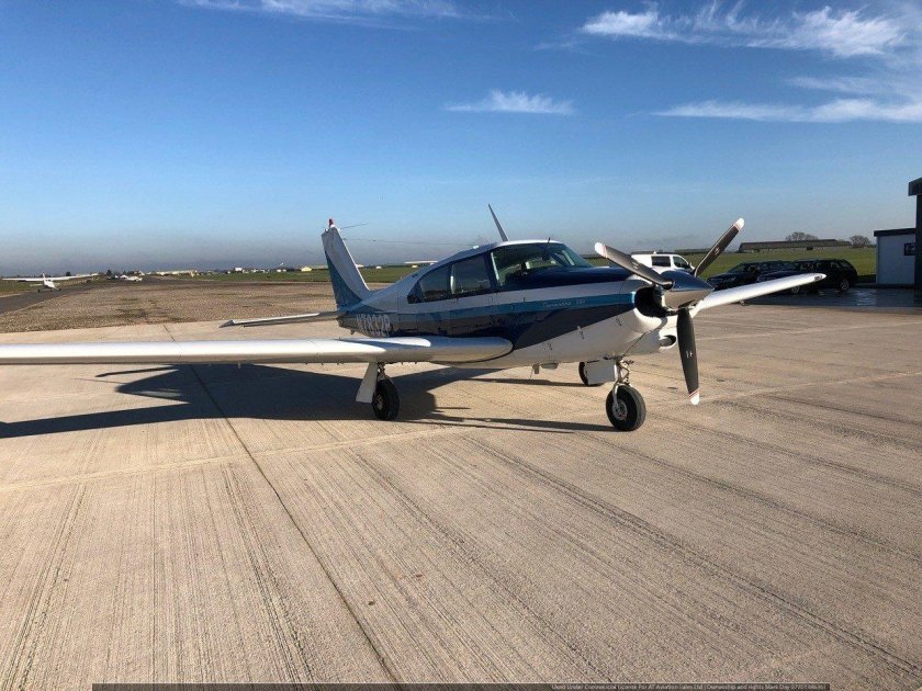 Piper pa-24-250 Comanche