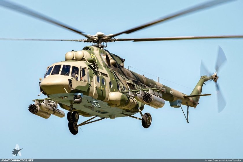 Ми-8 вертолёт