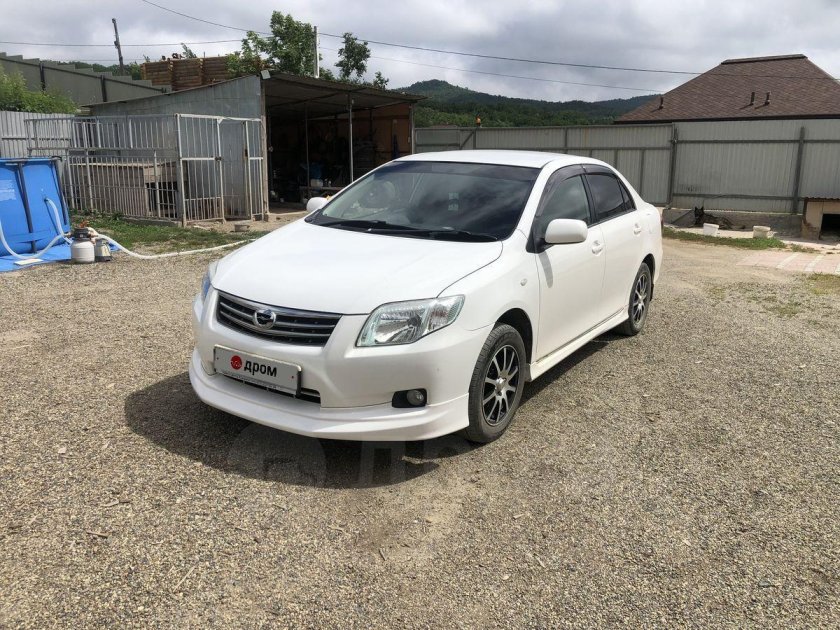 Тойота королла аксио