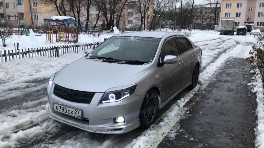 Тойота Аксио 2008