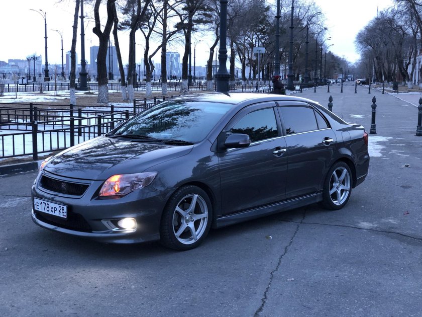 Toyota Corolla Axio e140