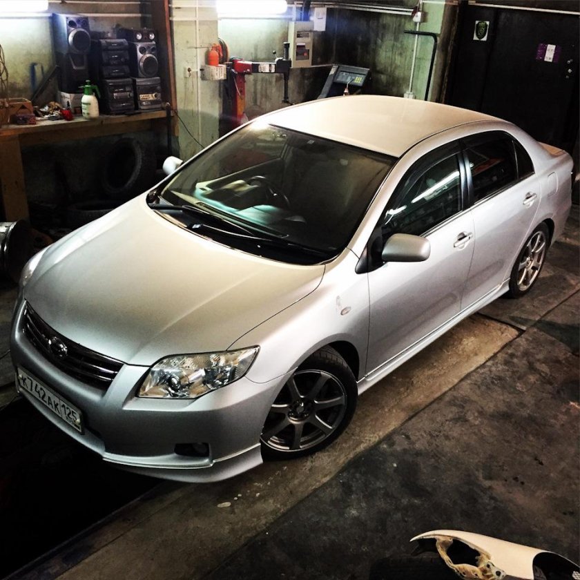 Toyota Corolla Axio 2008