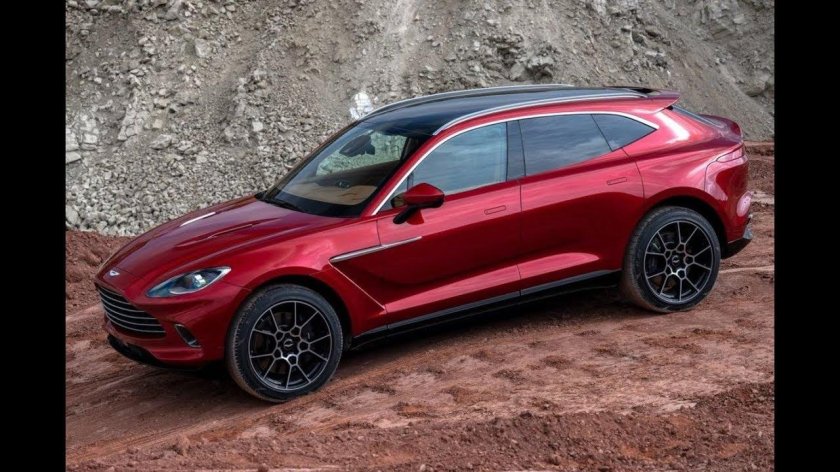 Астон Мартин DBX