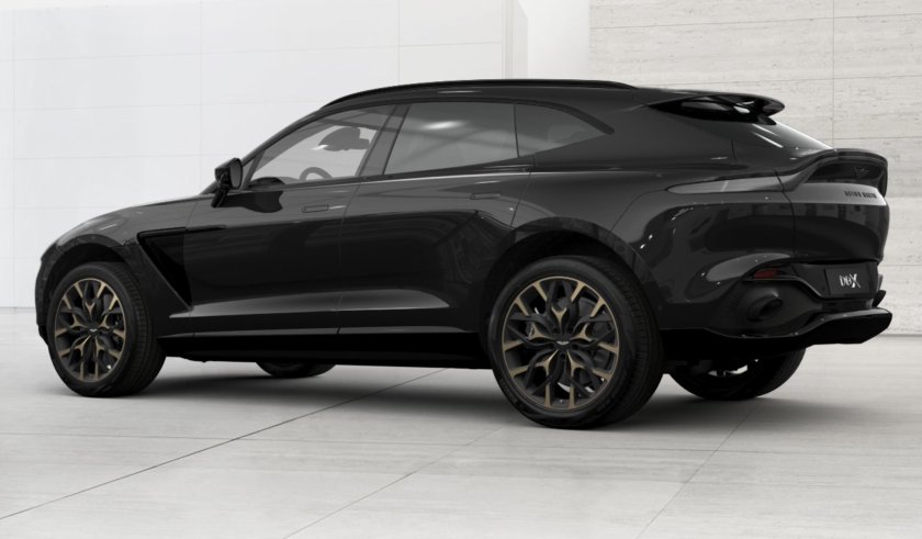 Астон Мартин кроссовер DBX 2020