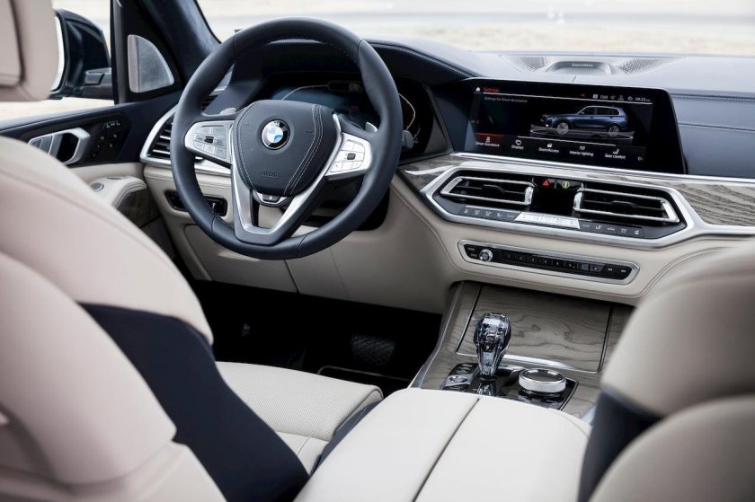 BMW x7 2019 салон
