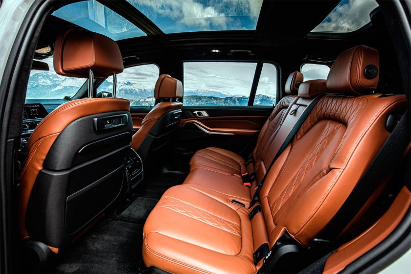 БМВ х7 салон