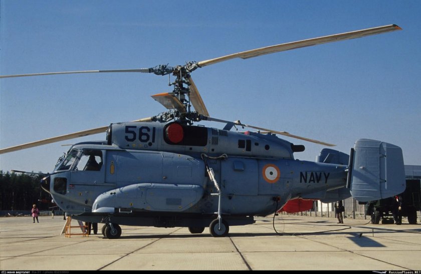 Ка-25к - вертолет-кран,