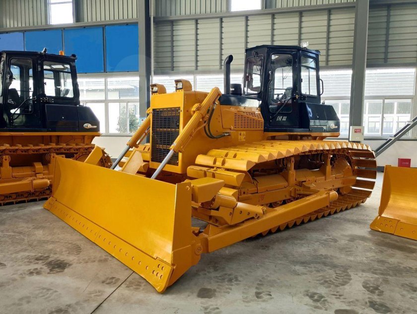 Шантуй болотный бульдозер