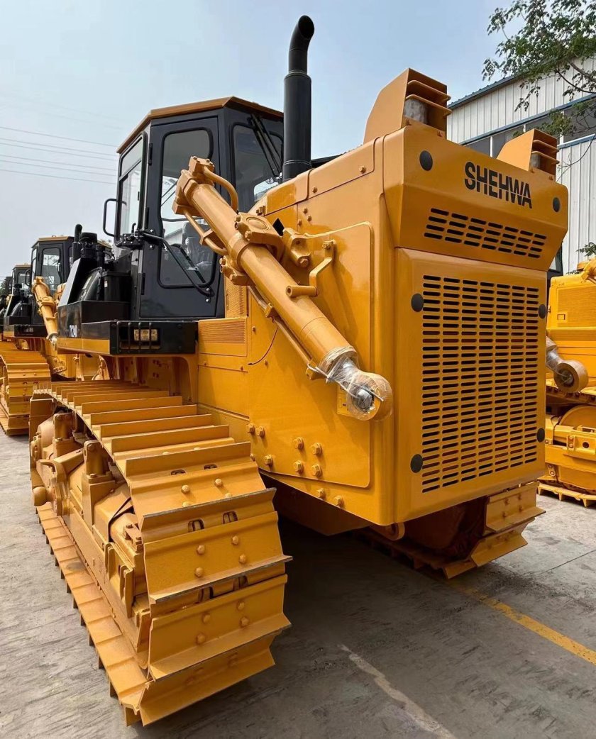 Шантуй 32 бульдозер