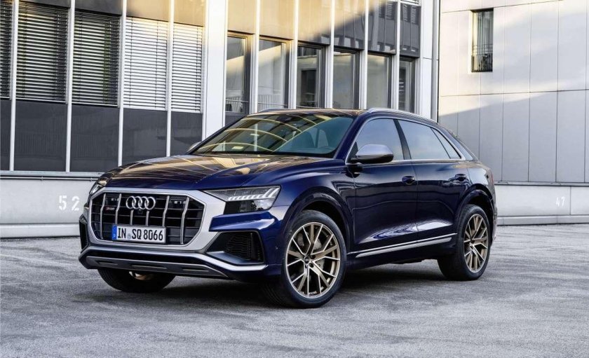 Audi sq8 2021