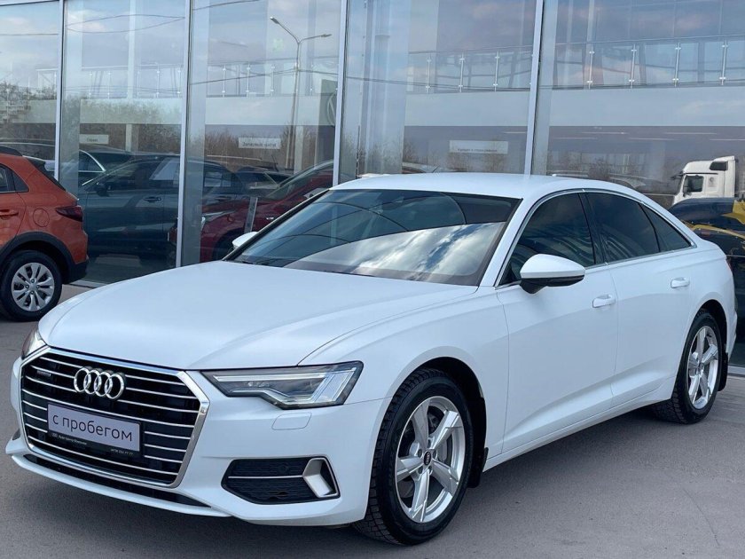 Белая ауди а 6