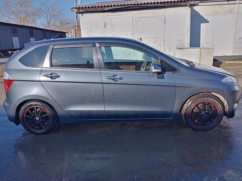 Хонда эдикс 2004