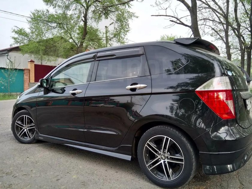 Хонда эдикс 2006