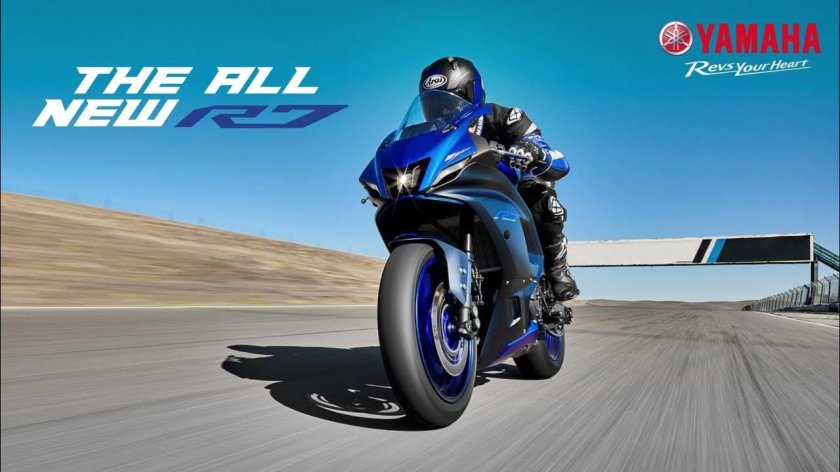 Yamaha YZF r7 2022