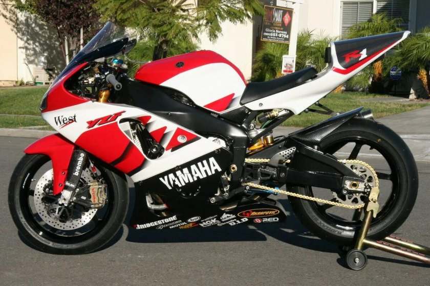 Yamaha YZF-r7