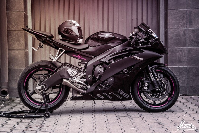 Yamaha YZF-r6 мотоцикл