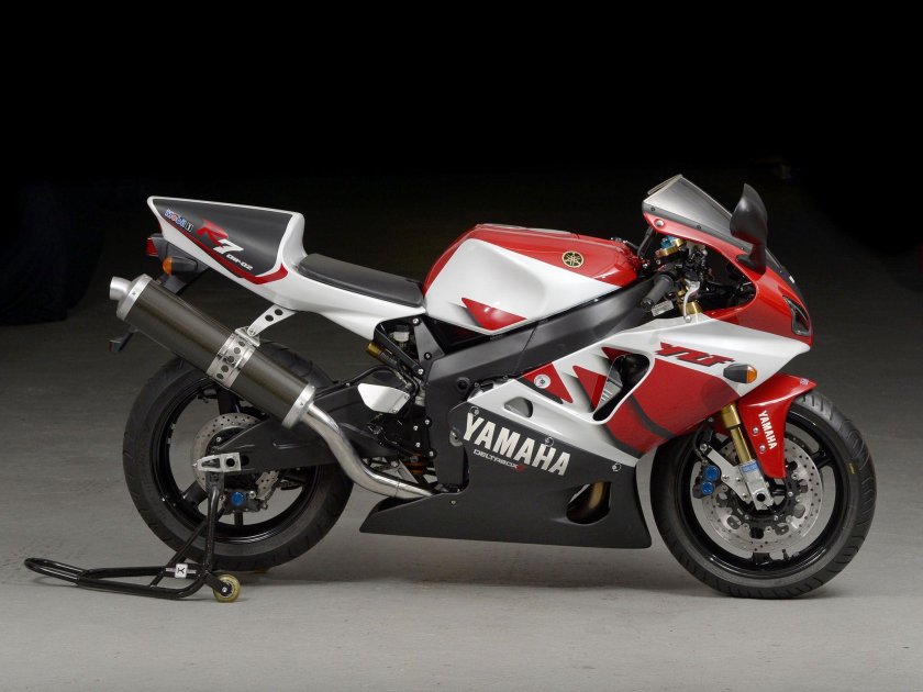 Yamaha YZF 750r