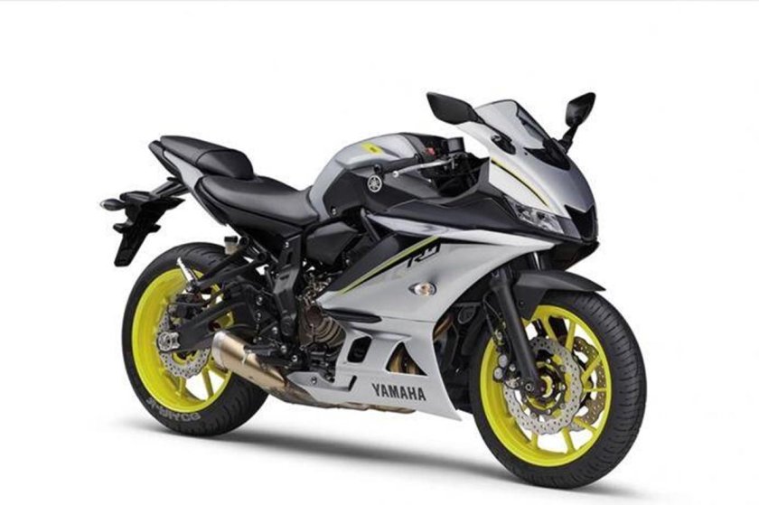Yamaha YZF-r7 2021
