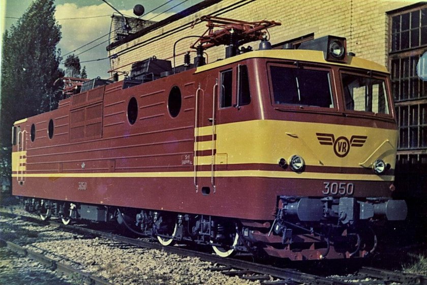 Электровоз sr1 НЭВЗ