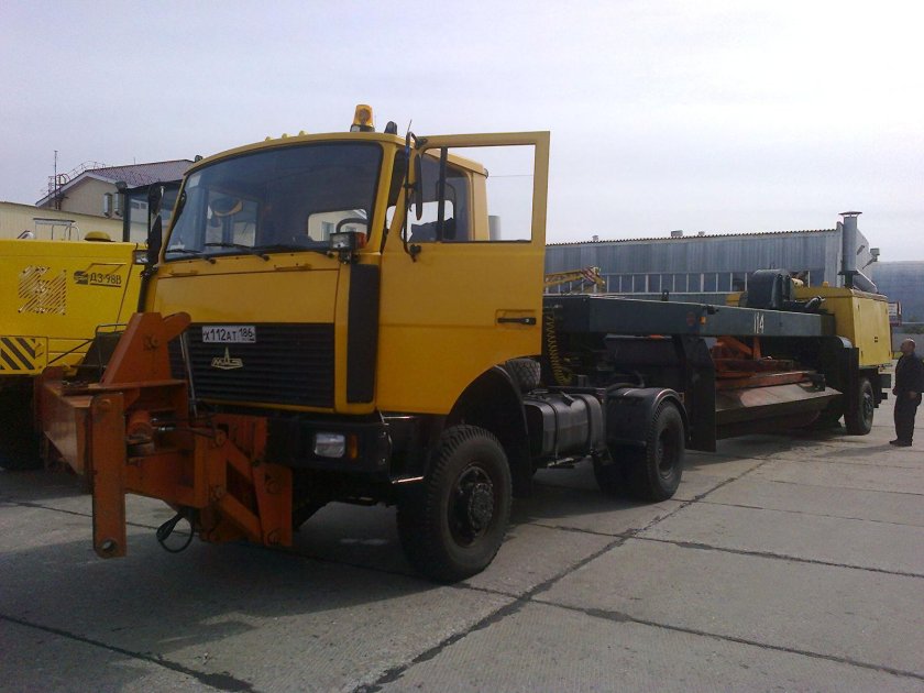 МАЗ асв4000