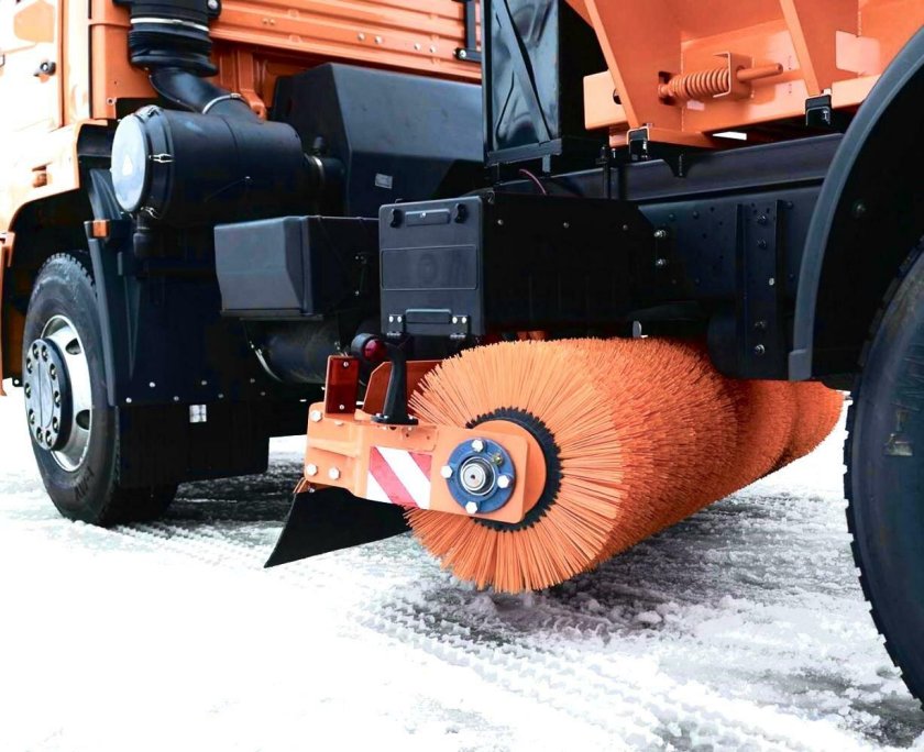 Средняя подметальная щетка ЩС-40