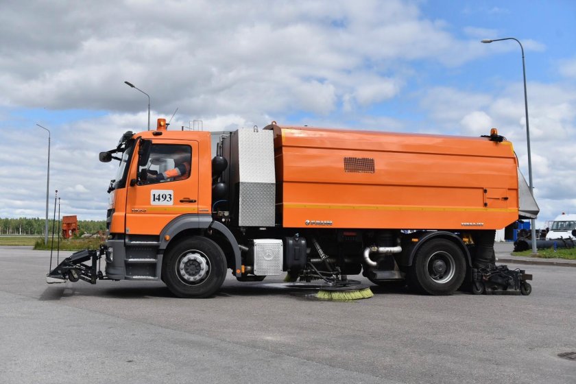 Аэродромный пылесос Faun