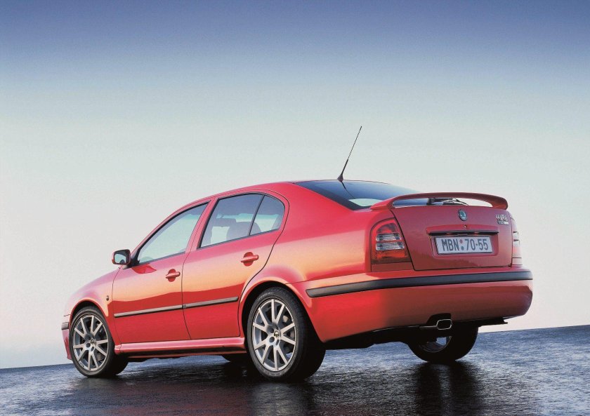 Škoda Octavia Tour RS