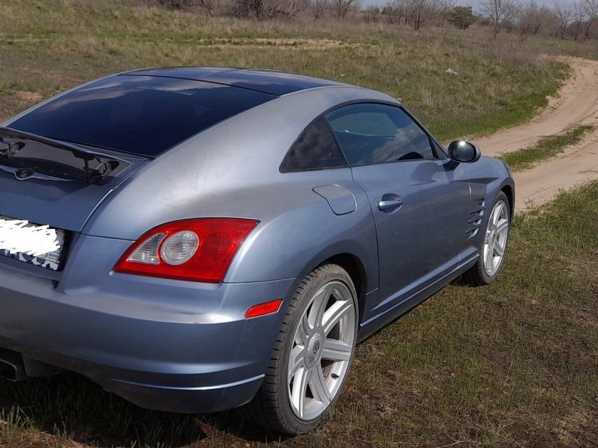 Chrysler crossfire srt 6