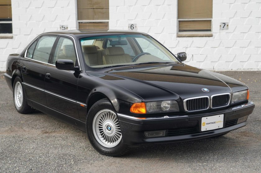 Bmw 750 il e 38