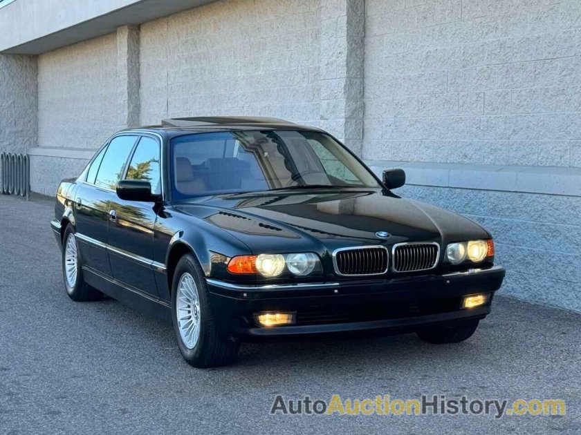 Бмв 7 серии 2000