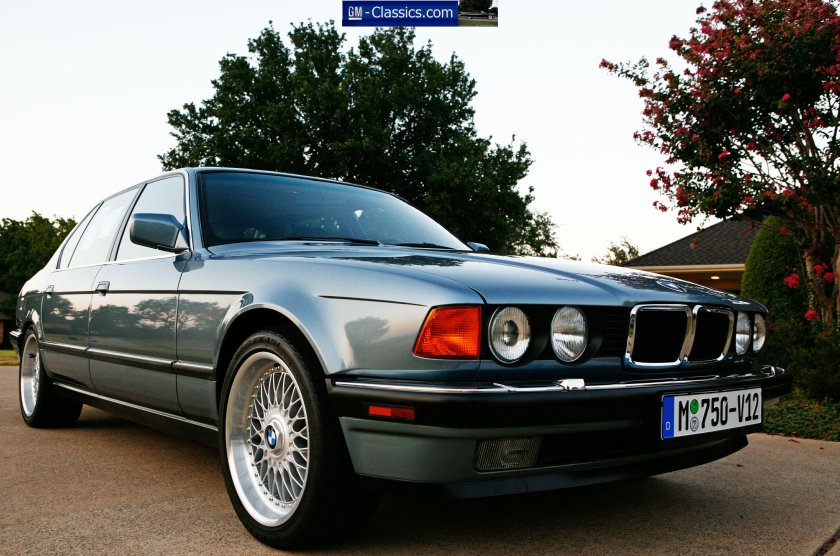 BMW e32 750